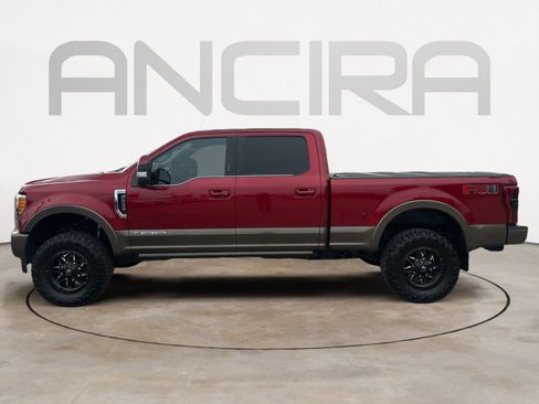 Used 2017 Ford F250 King Ranch w/ King Ranch Ultimate Package AWD/4WD image 4