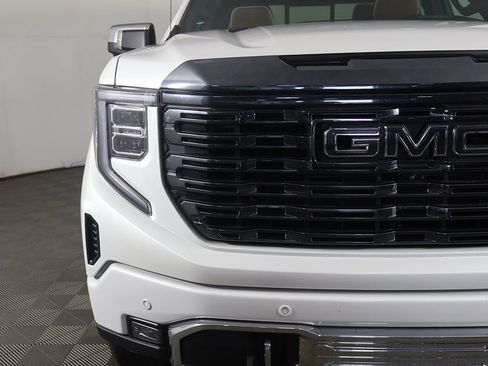 Used 2023 GMC Sierra 1500 Denali Ultimate AWD/4WD image 16