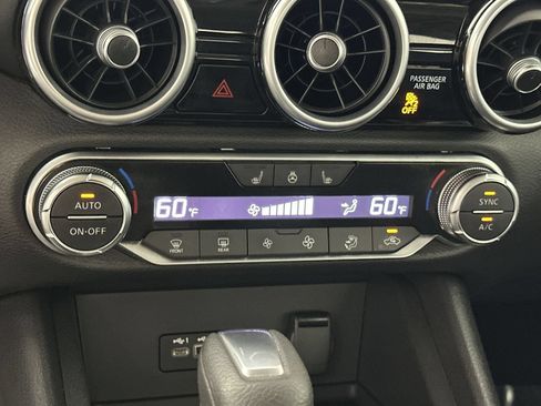 Certified 2023 Nissan Sentra SV w/ All-Weather Package FWD image 19