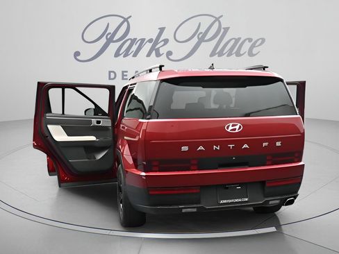 Used 2024 Hyundai Santa Fe SEL FWD image 11