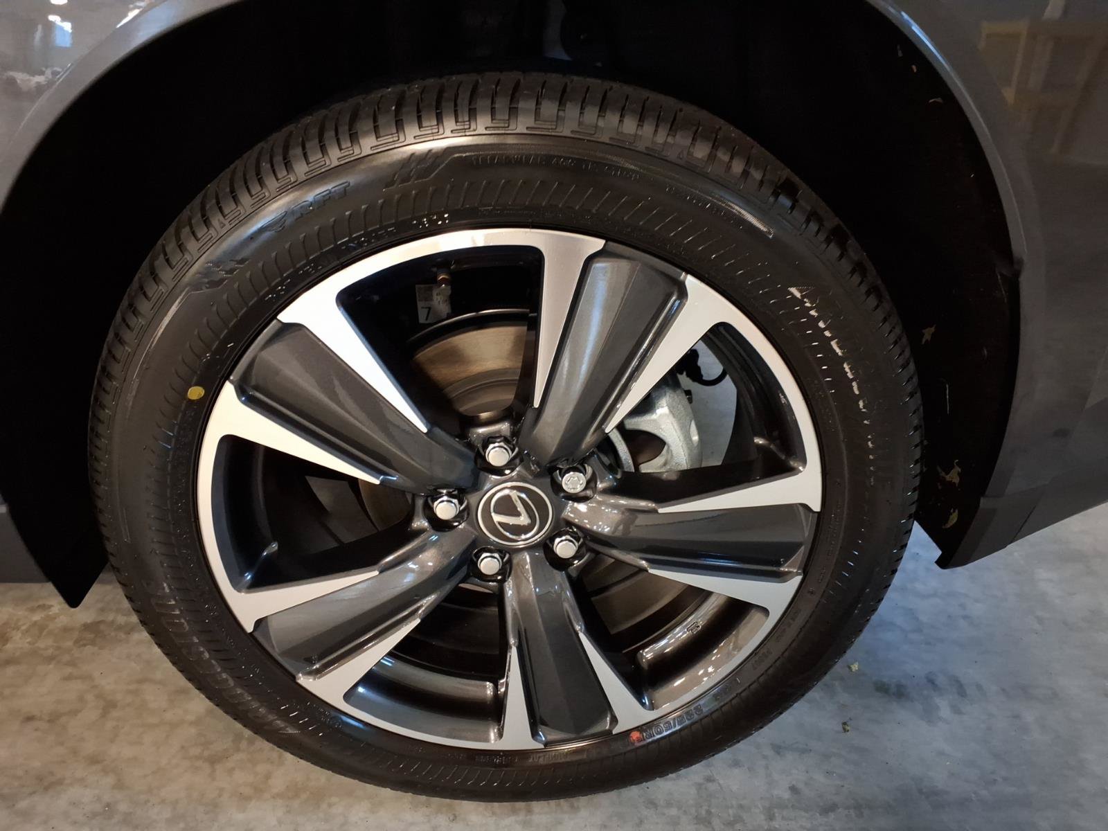 New 2026 Lexus UX 300h AWD image 13
