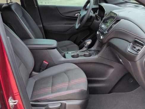 Used 2024 Chevrolet Equinox RS image 25