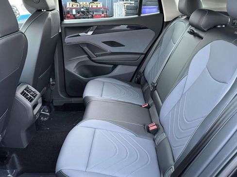 New 2026 Volkswagen Tiguan SE image 14