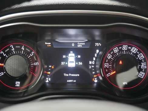 Used 2019 Dodge Challenger SXT w/ Blacktop Package RWD image 17