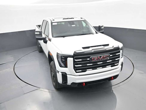 New 2026 GMC Sierra 2500 AT4 w/ AT4 Premium Plus Package AWD/4WD image 28