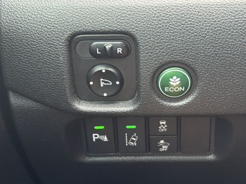 Used 2017 Honda Pilot Elite image 21