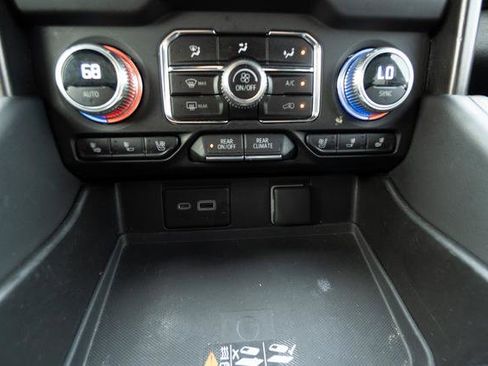 Used 2023 GMC Yukon AT4 w/ Technology Package image 22