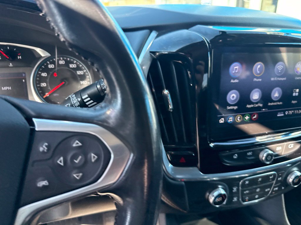 Used 2020 Chevrolet Traverse LT FWD image 27