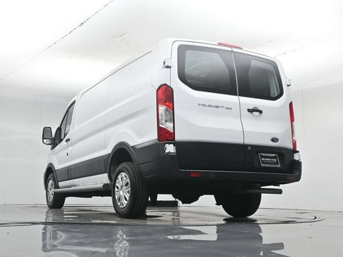 Certified 2025 Ford Transit 250 Low Roof w/ Exterior Upgrade Package RWD image 45