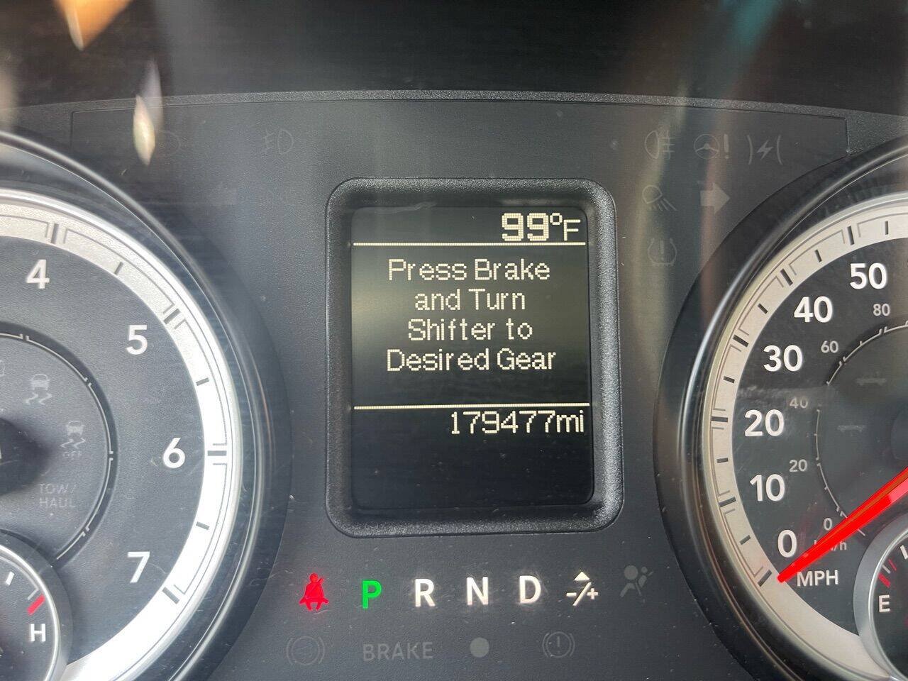 Used 2013 RAM 1500 Tradesman AWD/4WD image 10