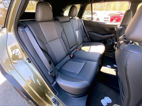 Used 2025 Subaru Outback Wilderness AWD/4WD image 30