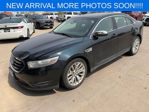 Used 2014 Ford Taurus Limited w/ Equipment Group 301A AWD/4WD image 3