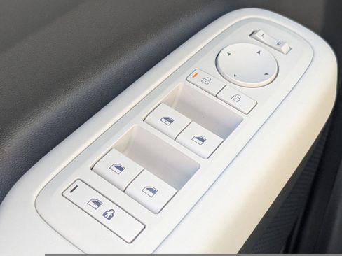 New 2026 Hyundai Santa Fe SE FWD image 21