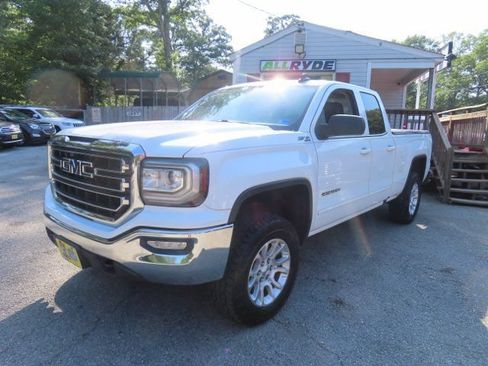 Used 2016 GMC Sierra 1500 SLE w/ SLE Value Package AWD/4WD image 2