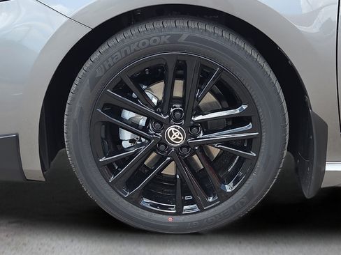 New 2026 Toyota Camry SE w/ Convenience Package FWD image 9