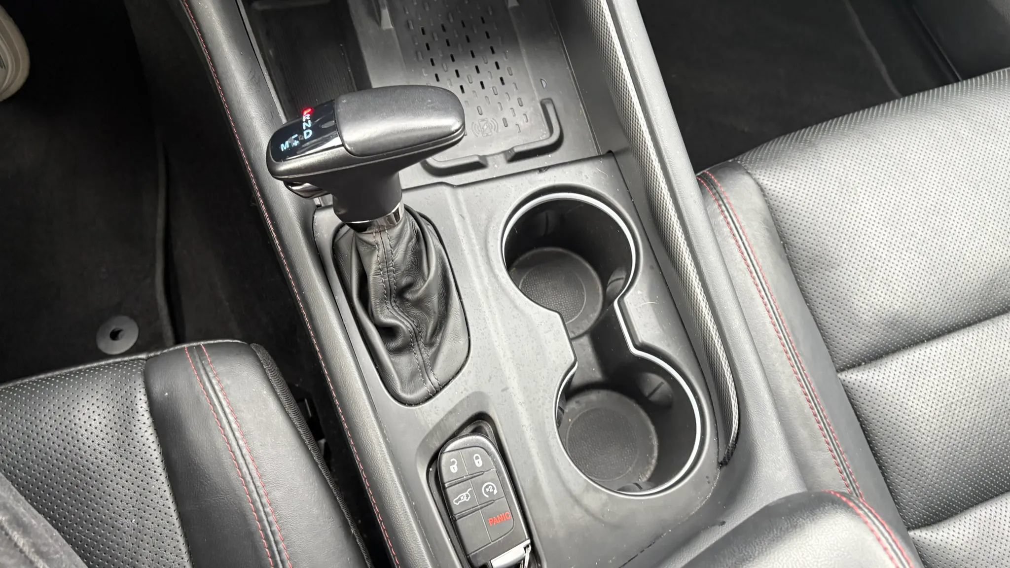 Used 2025 Dodge Durango GT AWD/4WD image 27