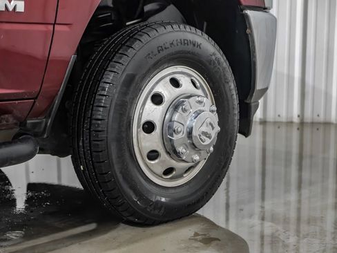 Used 2019 RAM 3500 Tradesman image 62