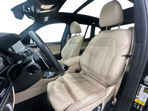 Used 2018 BMW X3 M40i w/ Premium Package image 12
