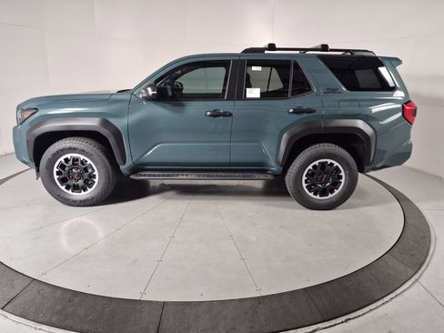 New 2026 Toyota 4Runner TRD Off-Road Premium image 2