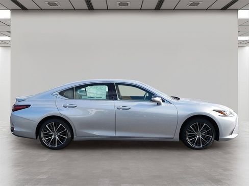 New 2025 Lexus ES 300h w/ Premium Package image 6