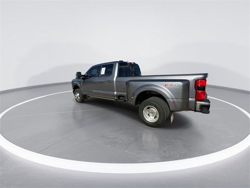 Certified 2024 Ford F350 Lariat w/ Lariat Ultimate Package image 8