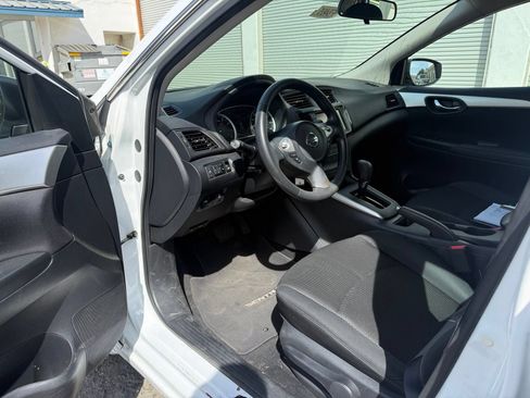 Used 2019 Nissan Sentra S FWD image 9