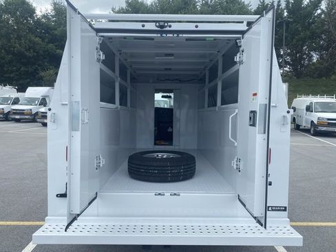 New 2025 Chevrolet Express 3500 w/ Power Convenience Package image 8