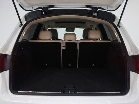 Used 2022 Mercedes-Benz GLC 300 4MATIC image 15