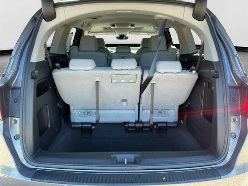 Used 2023 Honda Odyssey Touring image 17