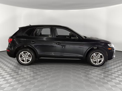 Used 2019 Audi Q5 2.0T Premium w/ Convenience Package AWD/4WD image 8