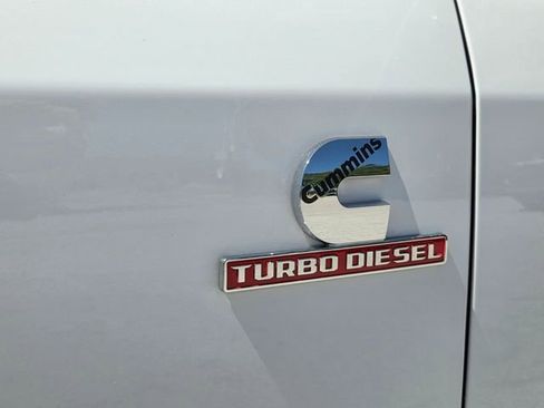 Certified 2025 RAM 2500 Laramie w/ Sport Appearance Package AWD/4WD image 13