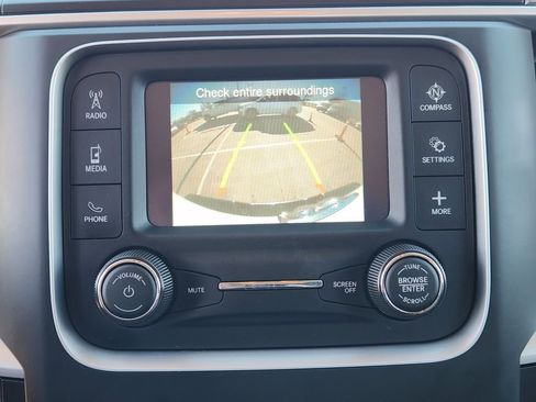 Used 2024 RAM 1500 Classic SLT image 19