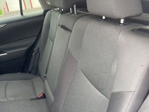 Used 2024 Toyota RAV4 XLE AWD/4WD image 9