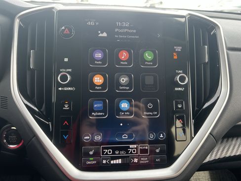 Used 2024 Subaru Ascent Premium w/ Convenience Package image 12