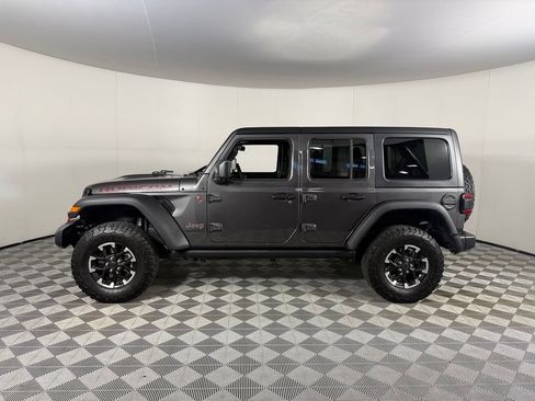 Certified 2025 Jeep Wrangler Unlimited Rubicon w/ Convenience Group AWD/4WD image 11