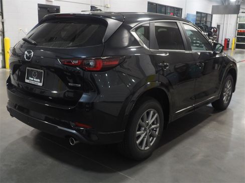 New 2025 MAZDA CX-5 AWD 2.5 S w/ Preferred Package image 2