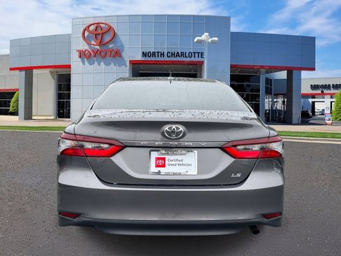 Used 2024 Toyota Camry LE w/ Convenience Package FWD image 5