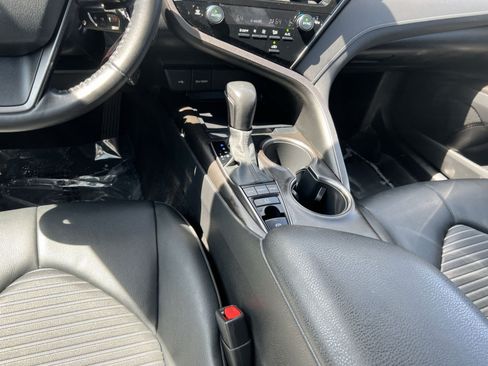 Used 2022 Toyota Camry SE AWD/4WD image 22