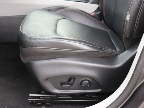 Used 2023 Jeep Compass Limited image 10