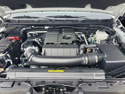 New 2026 Nissan Frontier SV AWD/4WD image 11