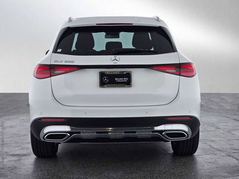 Certified 2025 Mercedes-Benz GLC 300 image 5