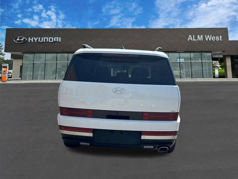 Used 2024 Hyundai Santa Fe Limited AWD/4WD image 6
