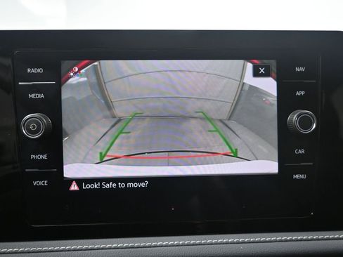 Used 2025 Volkswagen Jetta SEL image 15