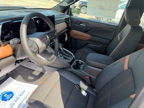 New 2026 GMC Canyon AT4 w/ Nightfall Essentials Package AWD/4WD image 16
