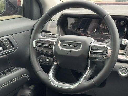 Used 2026 GMC Terrain Denali AWD/4WD image 13