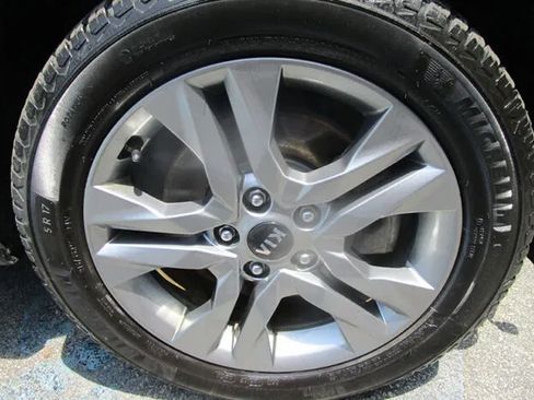 Used 2021 Kia Seltos S AWD/4WD image 7