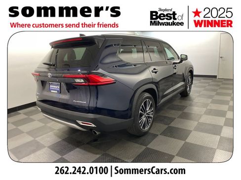 Used 2024 Toyota Grand Highlander AWD Hybrid image 5