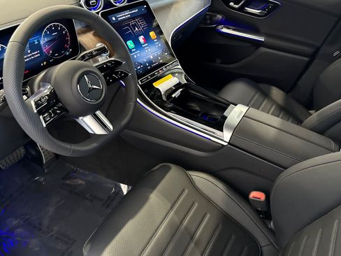 New 2026 Mercedes-Benz GLC 300 4MATIC image 9