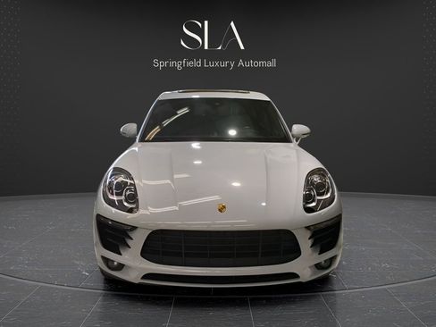 Used 2018 Porsche Macan w/ Premium Package image 6