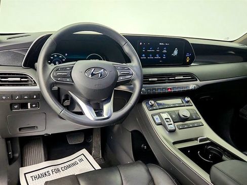 Used 2022 Hyundai Palisade Calligraphy w/ Winter Package FWD image 13